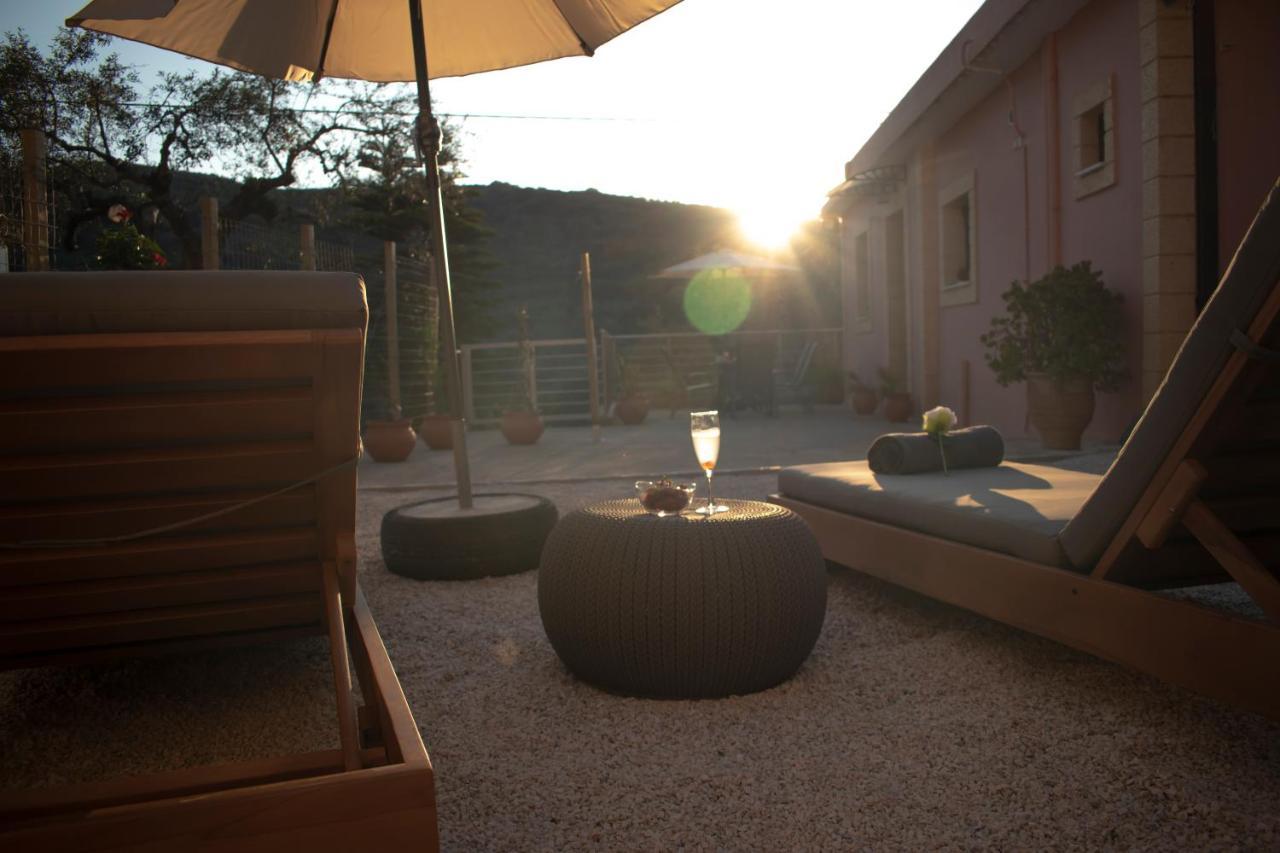 House Of Harmony Villa Kamisianá Dış mekan fotoğraf