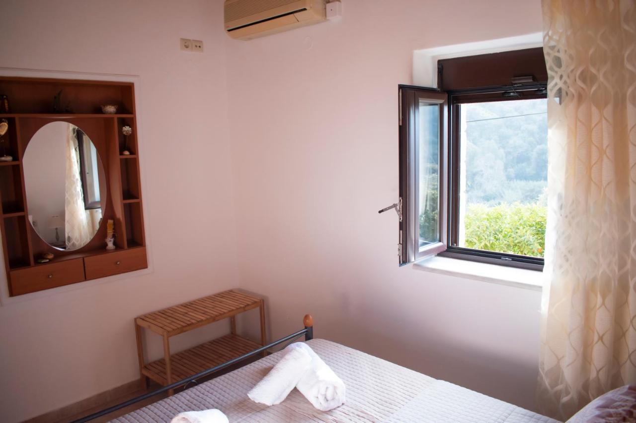House Of Harmony Villa Kamisianá Dış mekan fotoğraf